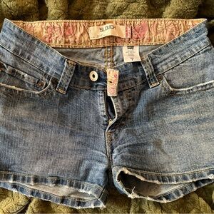 Levi's Slouch 504 Light Blue Jean Shorts